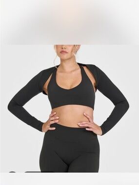 NWT oner active SOFTMOTION™ LONG SLEEVE SHRUG WITH WHITE LOGO black small